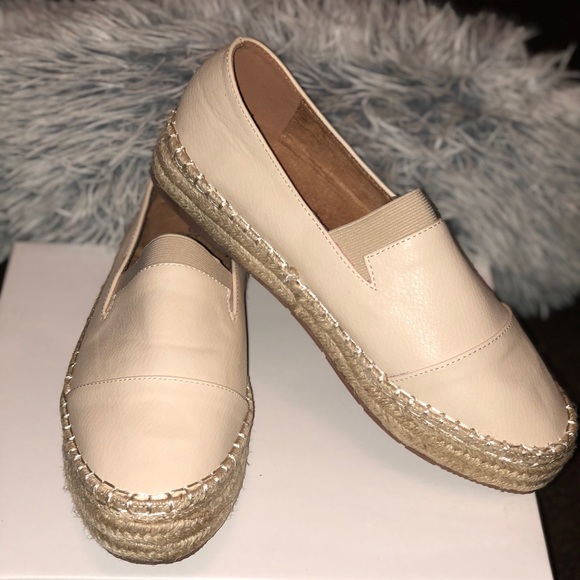 Flats - Picture 3 of 3